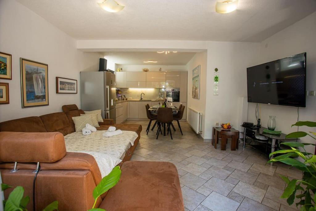 Old Town Apartment Split Exterior photo